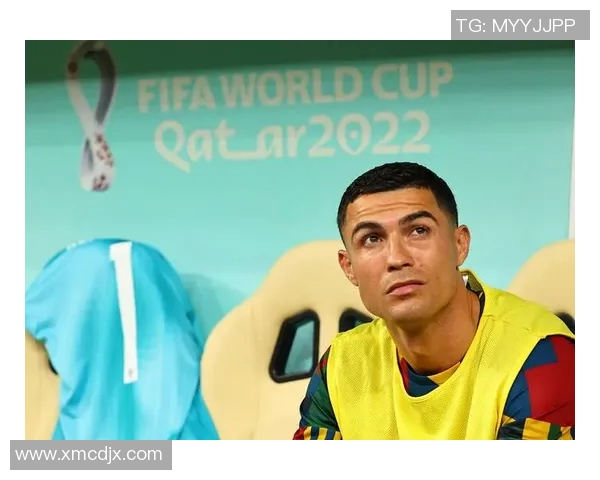 C罗拉莫斯职业素养顶级：足球场上的双子星，永远的榜样