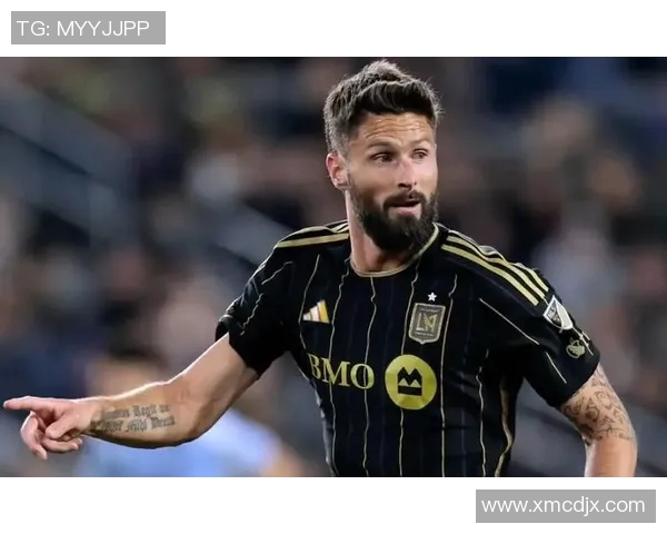 39岁吉鲁法甲双响，创40年纪录，这位传奇仍在继续